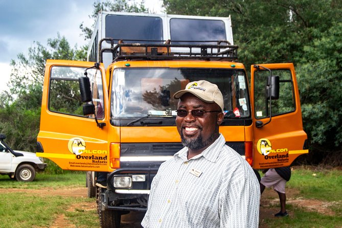 13 Days Best Of Zimbabwe - Cecil Rhodes in Matobo Hills, then rhino tracking