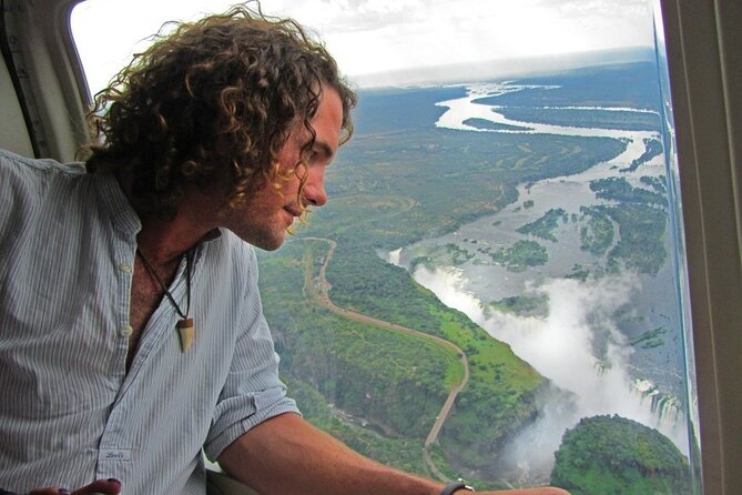 15 minutes scenic helicopter flight above Victoria Falls-Zimbabwe - Photo tips that fit a 15 minute window