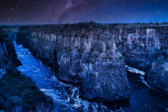 2 Hour Stargazing Tour in Victoria Falls NP Area in 4x4 - The 4x4 setup, pickup, and small-group comfort
