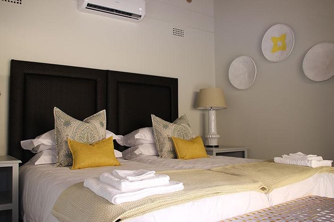 4 Days Victoria Falls Zimbabwe with Chobe National Park Safari Botswana and Livingstone Zambia - Price and Logistics: Is $1,200 a Fair Deal?