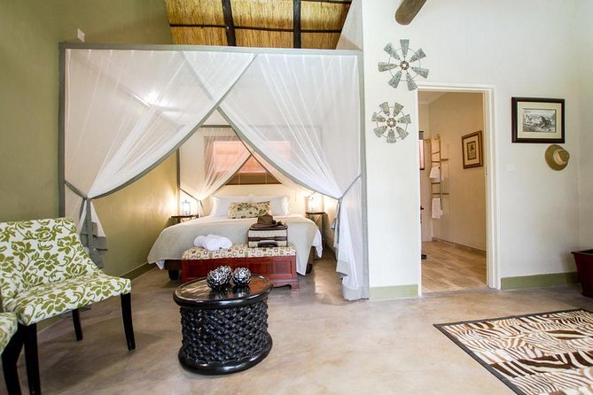 7 Day Highlights Of Botswana Overland Tour – ACCOMODATED (midrange) - Chobe National Park by river cruise and lodge lunch