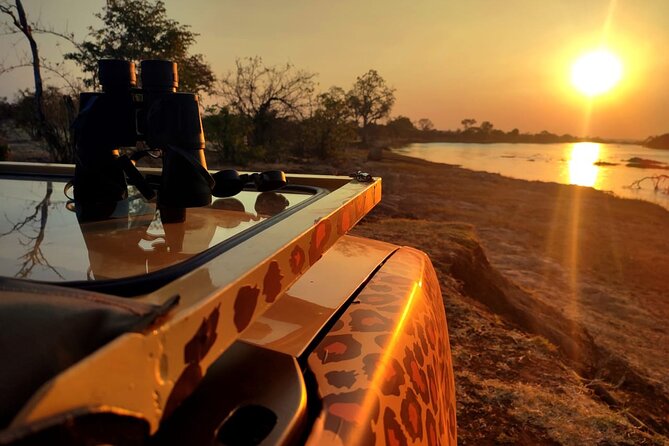 Baobab-Sunrise-Sunset-Vulture-Moonlight Safaris, 4 Options - Historic landmarks, local markets, and the guide’s town-to-bush storytelling
