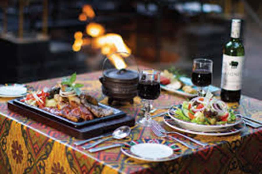 Boma Dinner & Drum Show - The 4-course Zimbabwean dinner: a real meal with a game-meat focus