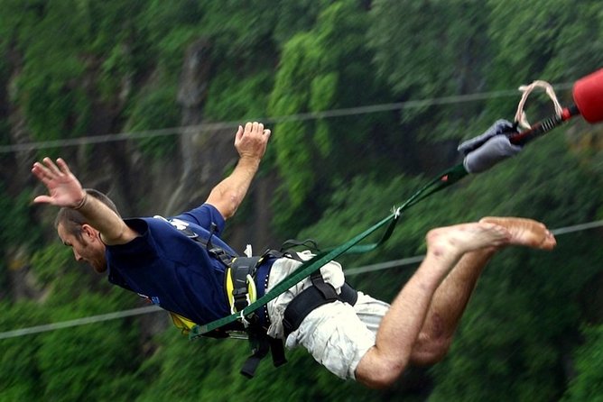 Bungee Jumping at The Victoria Falls Bridge - Key things to know before you go