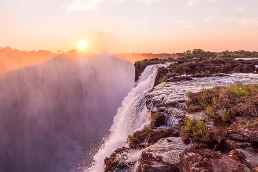 From Victoria Falls: Livingstone Island Tour & Devils Pool - Border crossing into Zambia: plan for paperwork and cash
