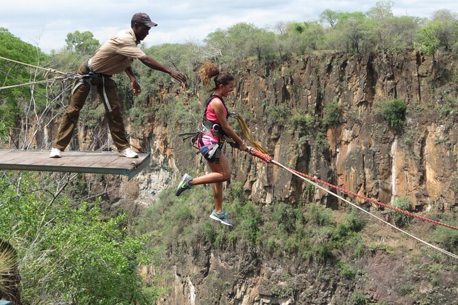 Gorge Swing (Zimbabwe) - One Hour From Pickup to the Swing: How the Timing Works