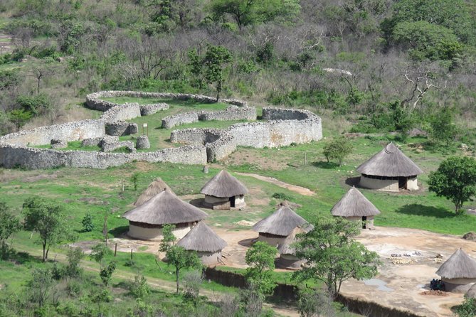Great Zimbabwe Ruins Tour from Bulawayo with Picnic Lunch ! - Walls without mortar: what to look for beyond the obvious