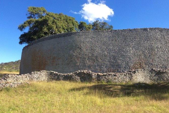 Great Zimbabwe Tour from Harare - The day’s road rhythm from Harare to Masvingo and back