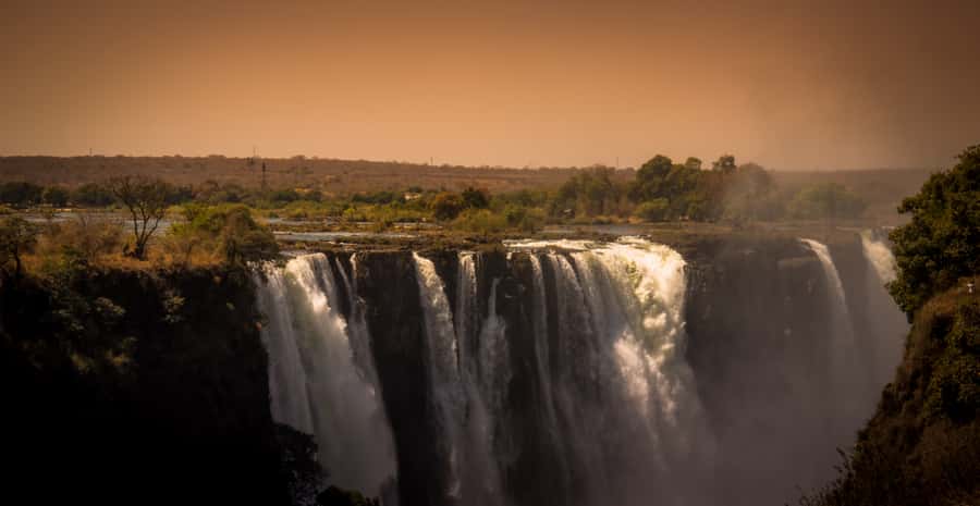 Guided Scenic Tour Of The Victoria Falls – Experience Nature - Curio Market Stop and Souvenirs You Can Actually Use