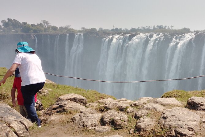 Guided Tour of the Falls - Big Tree and the added stops: market time and photo moments on the return