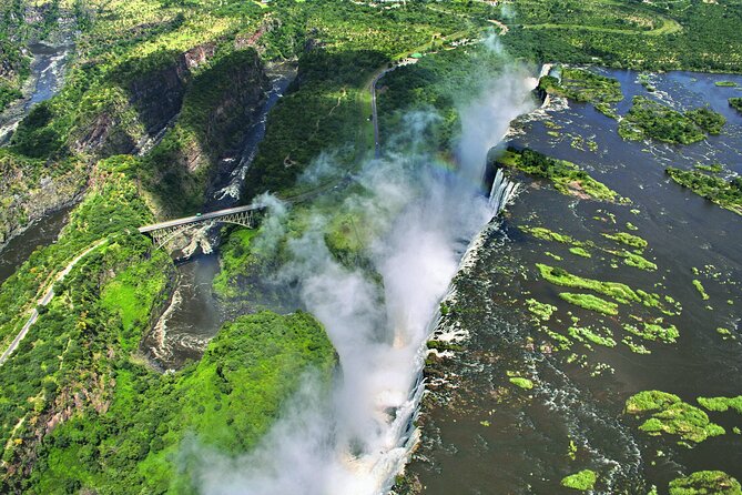 Helicopter Flight+window Seat Guarantee over the Victoria Falls - Zambezi National Park Takeoff: The First Big Views