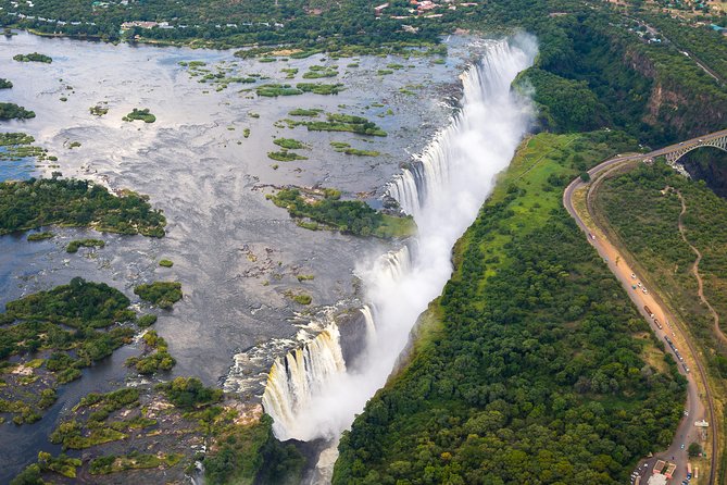 Helicopter Scenic Flight over Victoria Falls 25-27 Minutes Game - Wildlife Spotting Over Zambezi National Park: Realistic Chances