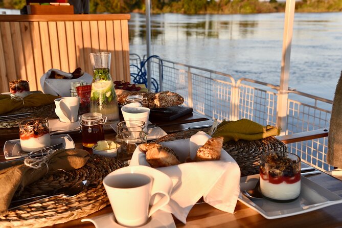 Private Sunrise Cruise on the Zambezi River - Continental breakfast on board: why it matters on a 2-hour trip