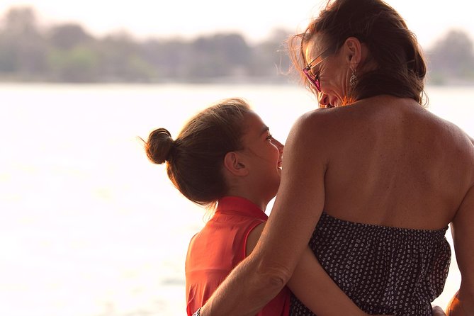 Sundowner Cruise on Zambezi River (Zimbabwe) - A Waterfront Sunset Ritual on the Zambezi River