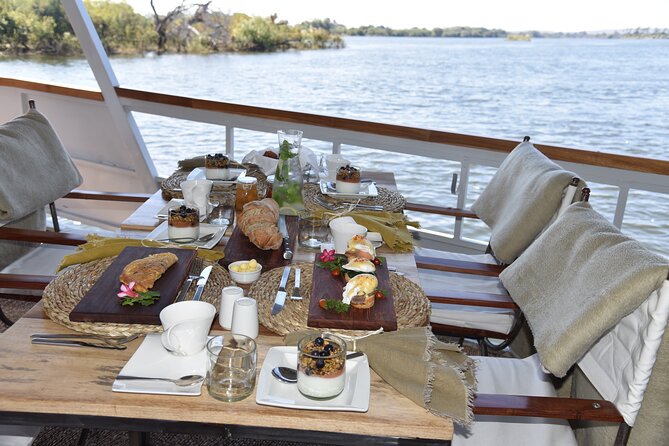 Sunrise Cruise on the Zambezi River - Sunrise on the Upper Zambezi: why this timing works