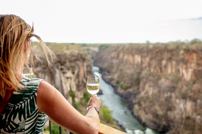 The Lookout Café Lunch In Victoria Falls - Key points before you go