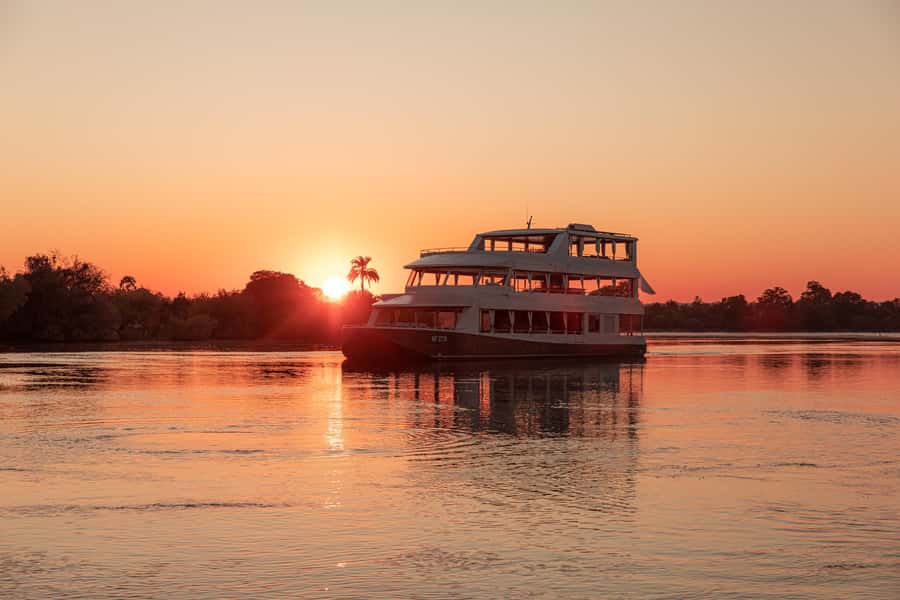 Victoria Falls: 2-Hour Luxury Zambezi River Sunset Cruise - From your hotel to the river, without stress