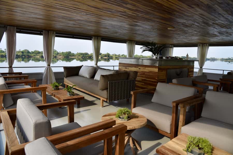 Victoria Falls: 2-Hour Luxury Zambezi River Sunset Cruise - Getting the most out of the sunset window
