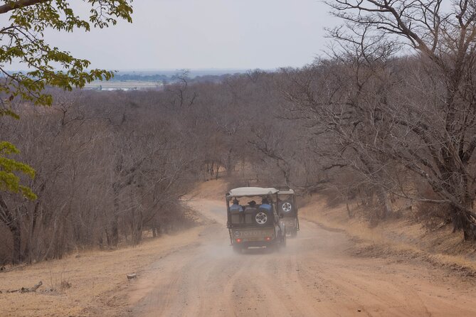 Victoria Falls Airport Transfer to Vic Falls Town, Hotel, Lodge - A 25-minute ride that starts the moment you step off the plane