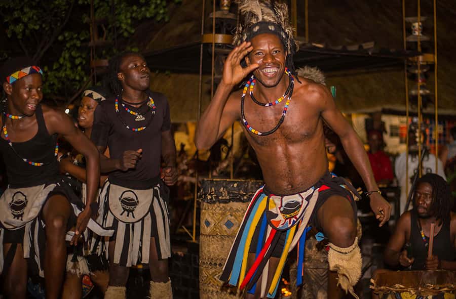 Victoria Falls: Boma Dinner and Drum Show - Entering Boma: The Chitenge Welcome, Dancers, and Face Paint