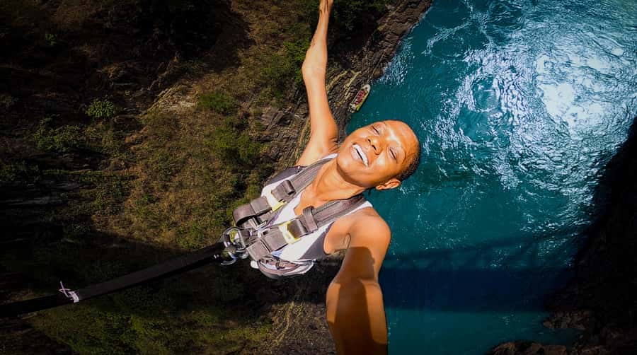Victoria Falls Bridge Bungee Jump - What it feels like: the four seconds you will remember