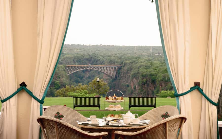 Victoria Falls: Cultural Tour with High Tea - Morning pick-up and the guided Victoria Falls walk