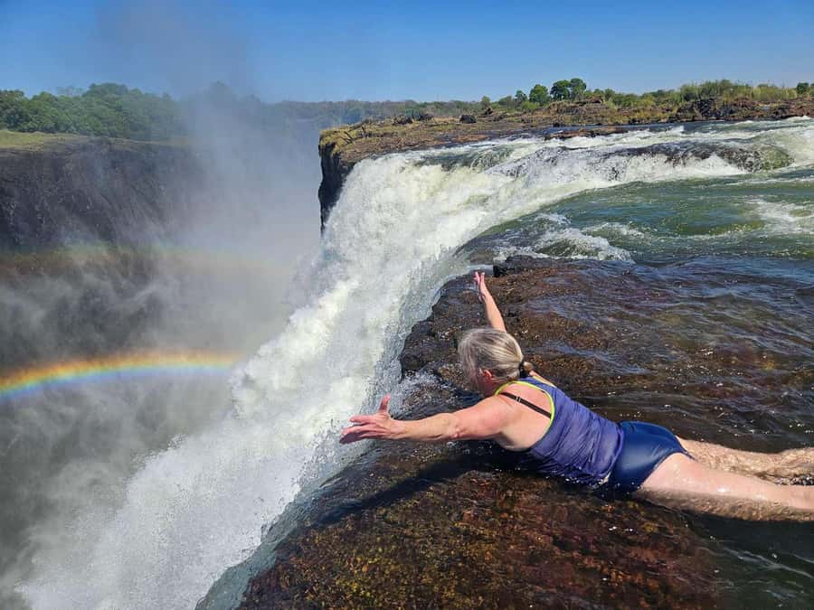 Victoria Falls: Devil's Pool High Tea - Getting to the Falls: pickup, timing, and the $50 adult add-on