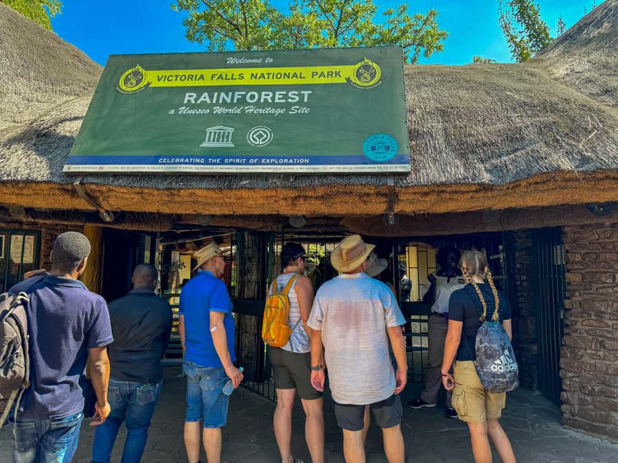 Victoria Falls: Guided Tour of the Victoria Falls - Why This Guided Tour Feels Worth It