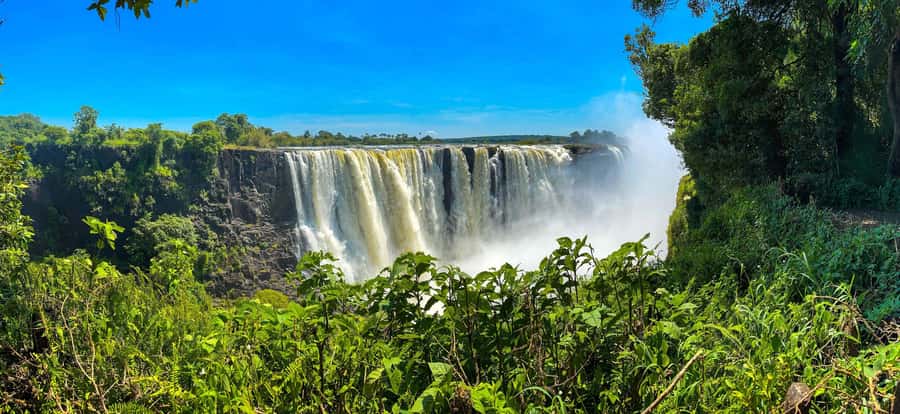 Victoria Falls: Guided Tour of the Victoria Falls - The Coach Ride: Quick Setup for What You Will Actually See