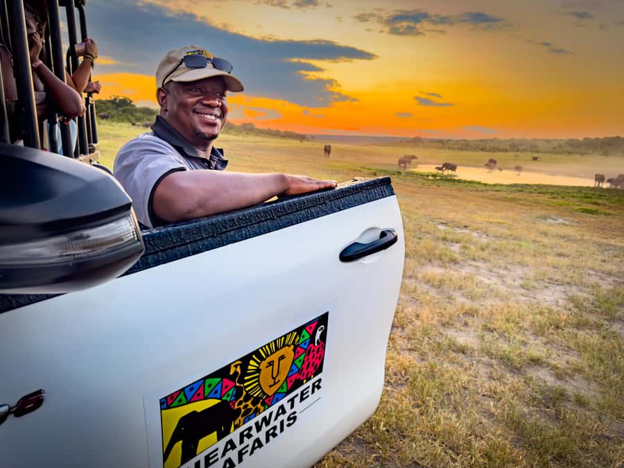 Victoria Falls: Night Game Drive Zambezi National Park - The red spotlight method, and what you should look for