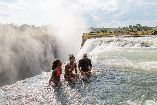 Victoria Falls Private Guided Tour - Craft market stop after the Falls: a practical souvenir break