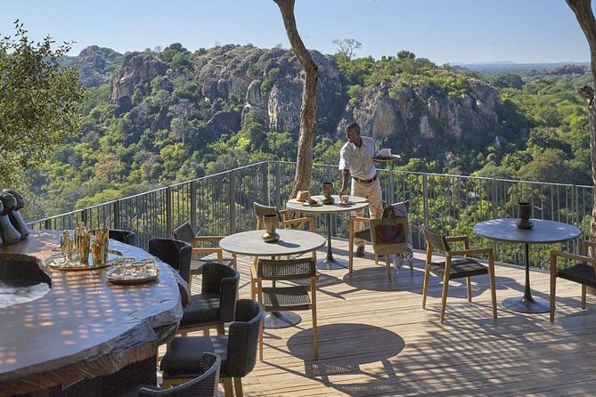 Victoria Falls : Scenic Day Tour, Lunch & Helicopter Flight - Your guide can make or break the day