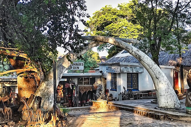 Walking Safari of Victoria Falls Town - What it’s like day-to-day in Victoria Falls town