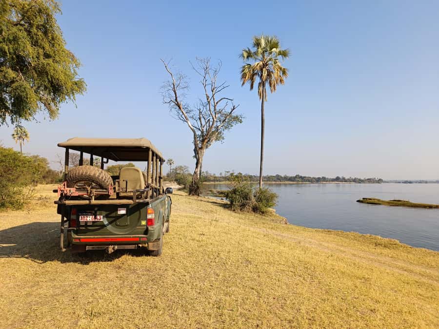 Zambezi National Park Private Wildlife Safari (4 - 10 hours) - Practical packing list for a day in Zambezi National Park