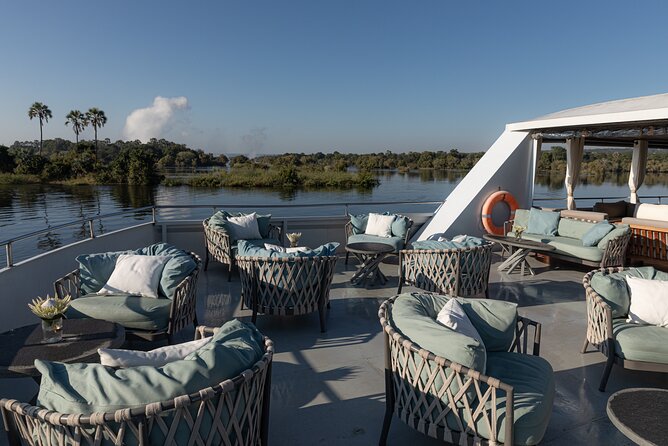 Zambezi River Sunset Cruise Plus Potjie Dinner Experience (Combo) - Potjie dinner after the cruise: when comfort beats rushing
