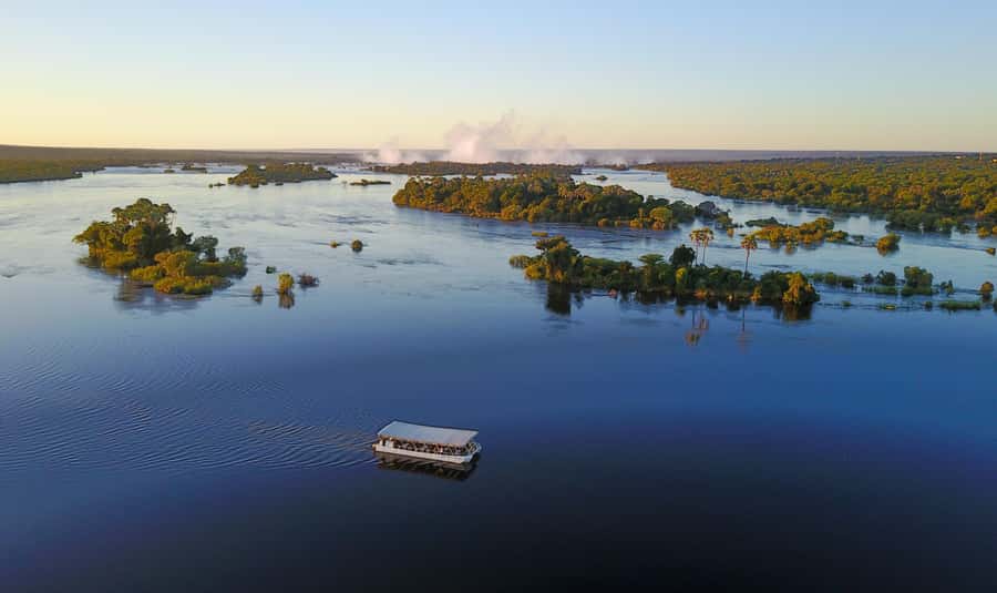 Zimbabwe: Sundowner Cruise (Standard) Zambezi River - Key highlights you will actually care about