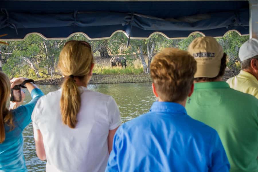 Zimbabwe: Sundowner Cruise (Standard) Zambezi River - The Zambezi sunset, from pretty to memorable